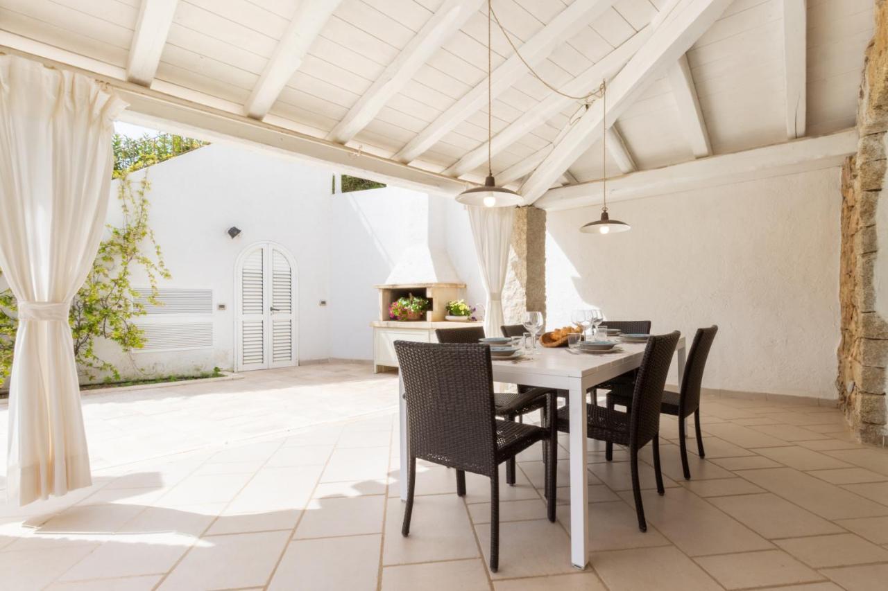 Villa Ginestra Con Piscina E Giardino Privato A 500 Mt Dal Mare Castiadas Exterior photo